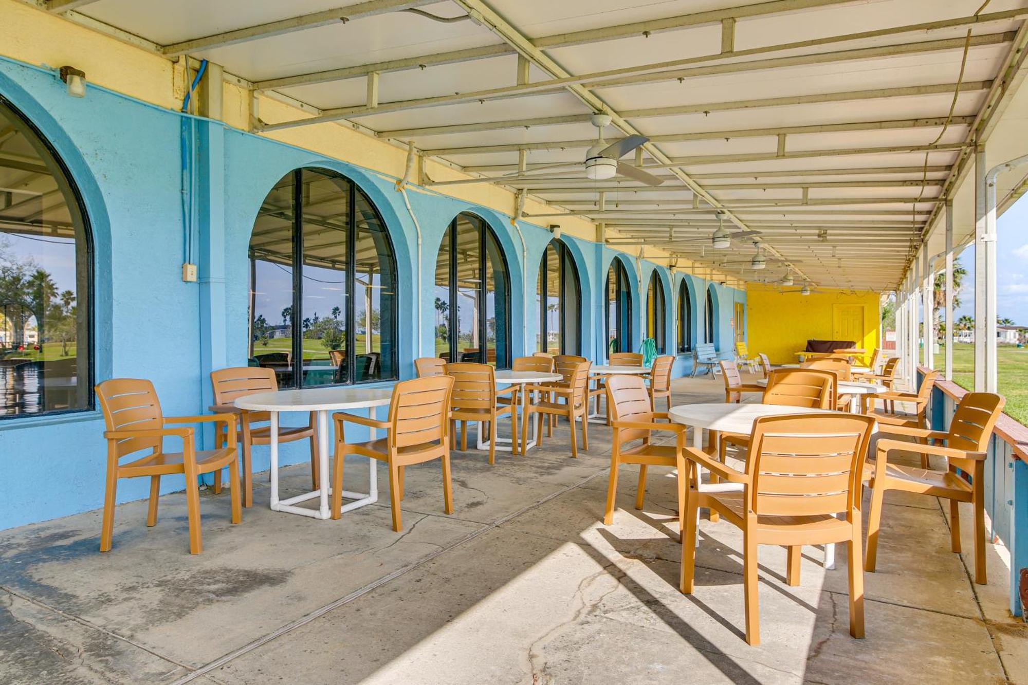 Cozy Waterfront Port Isabel Cottage With Deck! المظهر الخارجي الصورة